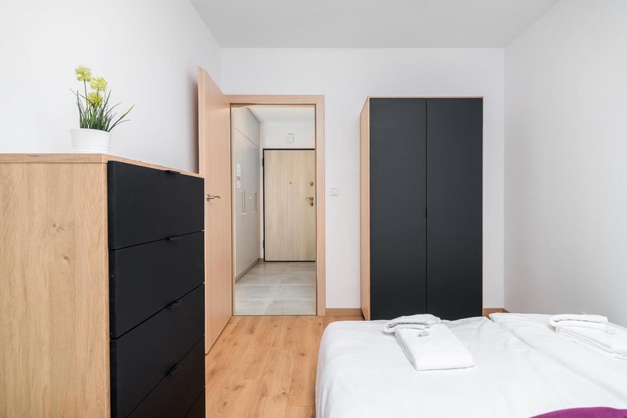 Rose By Renters Breslau